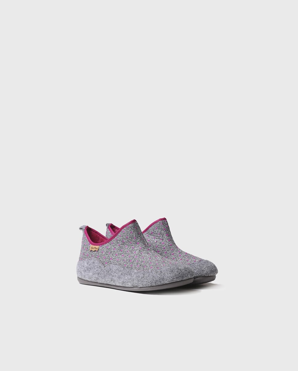 Pantufas Fechadas Infantil de Tecido e Feltro Toni Pons Cinzento-2