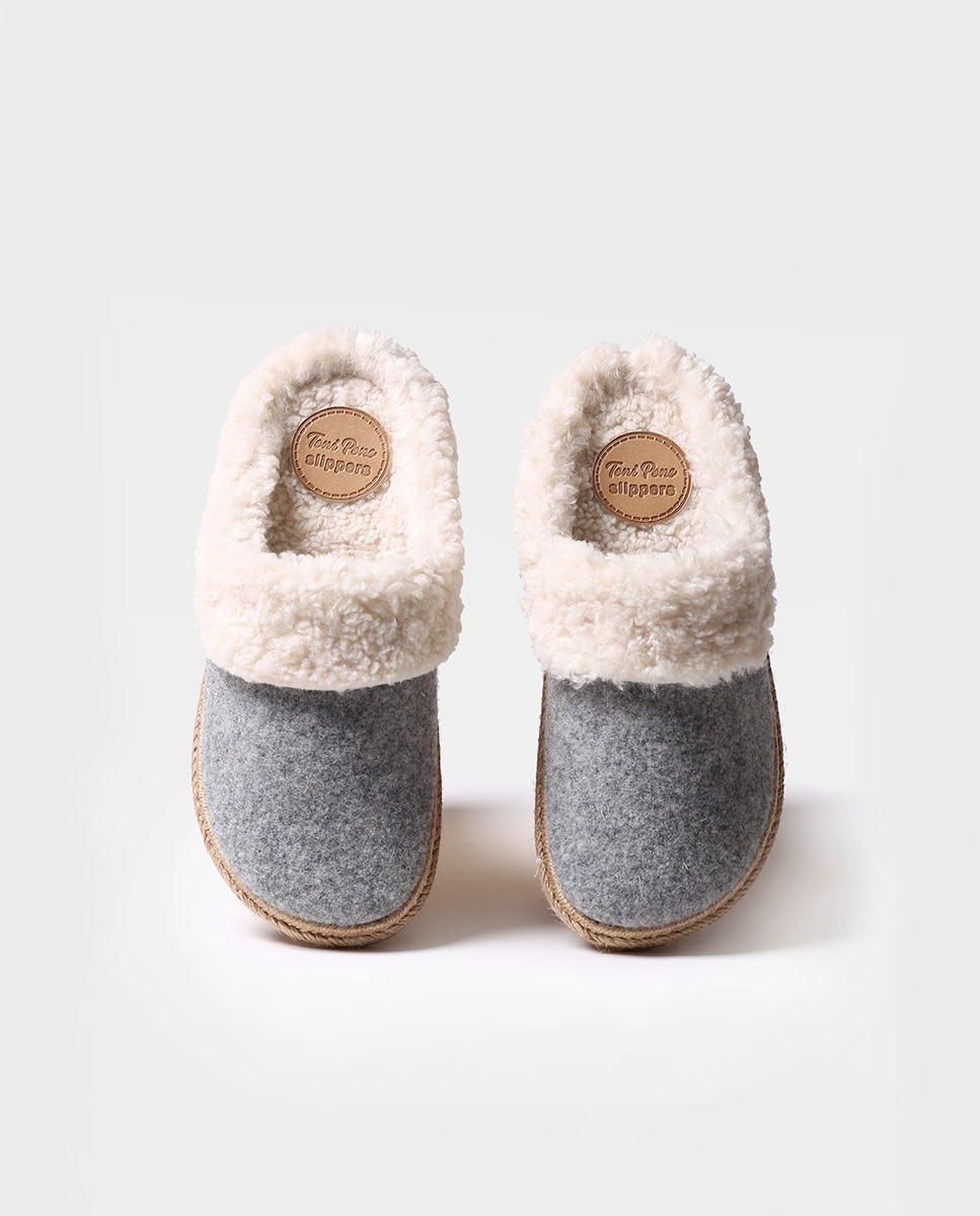 Pantufas Fechadas de Feltro em Liso Cinzento-3