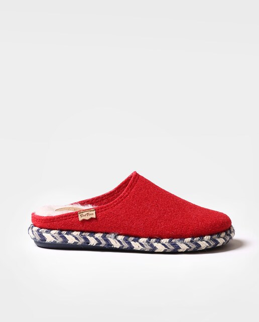 Imagem 0 de Pantufas Fechadas de Feltro em Liso
