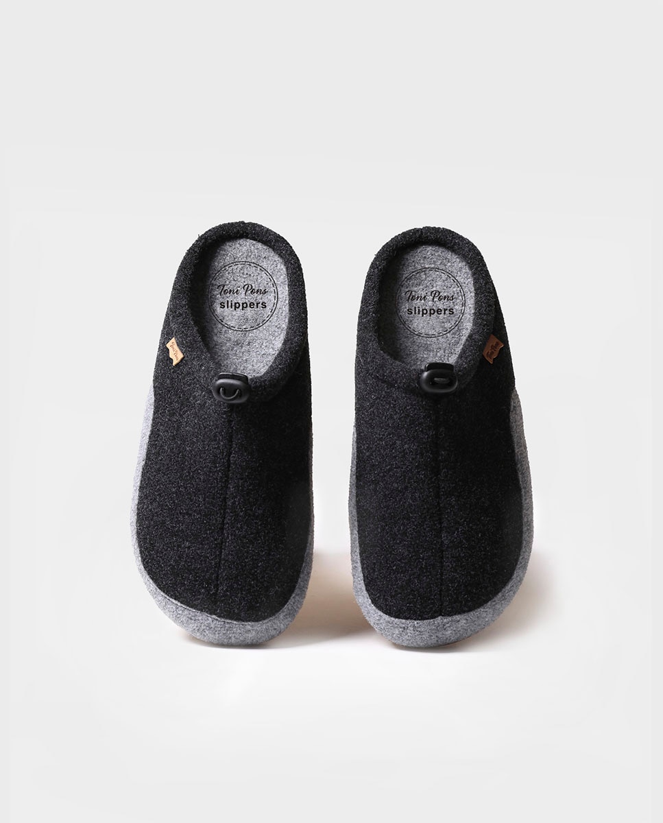 Pantufas de Feltro Reciclado em Liso Preto-3