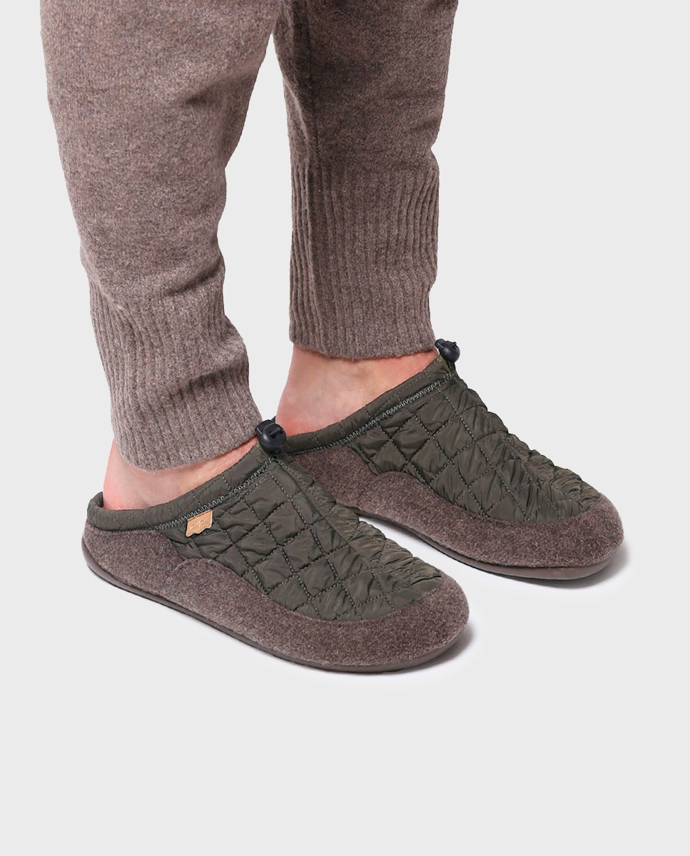 Pantufas de Tecido Acolchoado Caqui-4