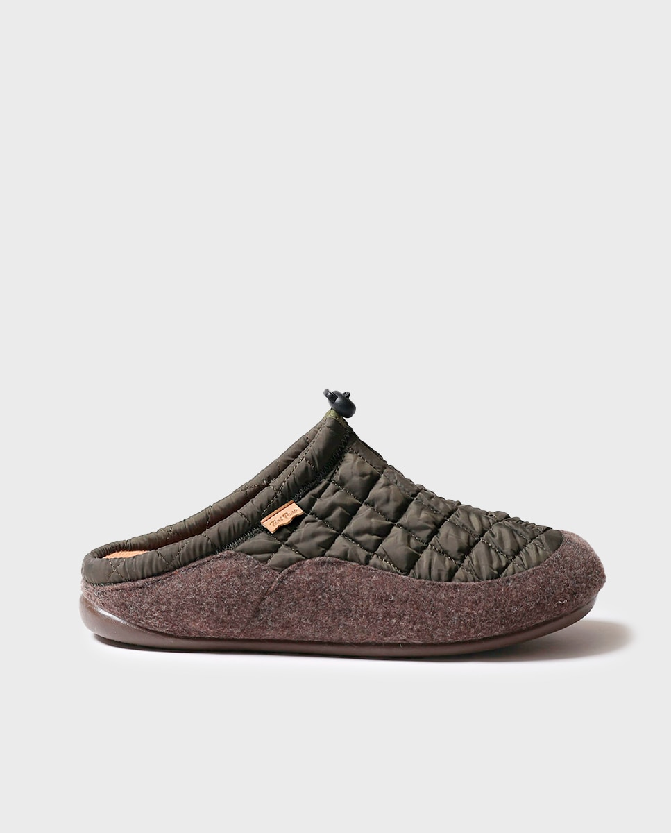 Imagem 0 de Pantufas de Tecido Acolchoado