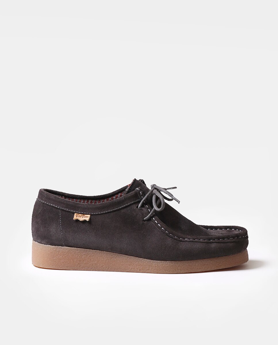 Imagem 0 de Sapatos de Cordões em Camurça em Liso