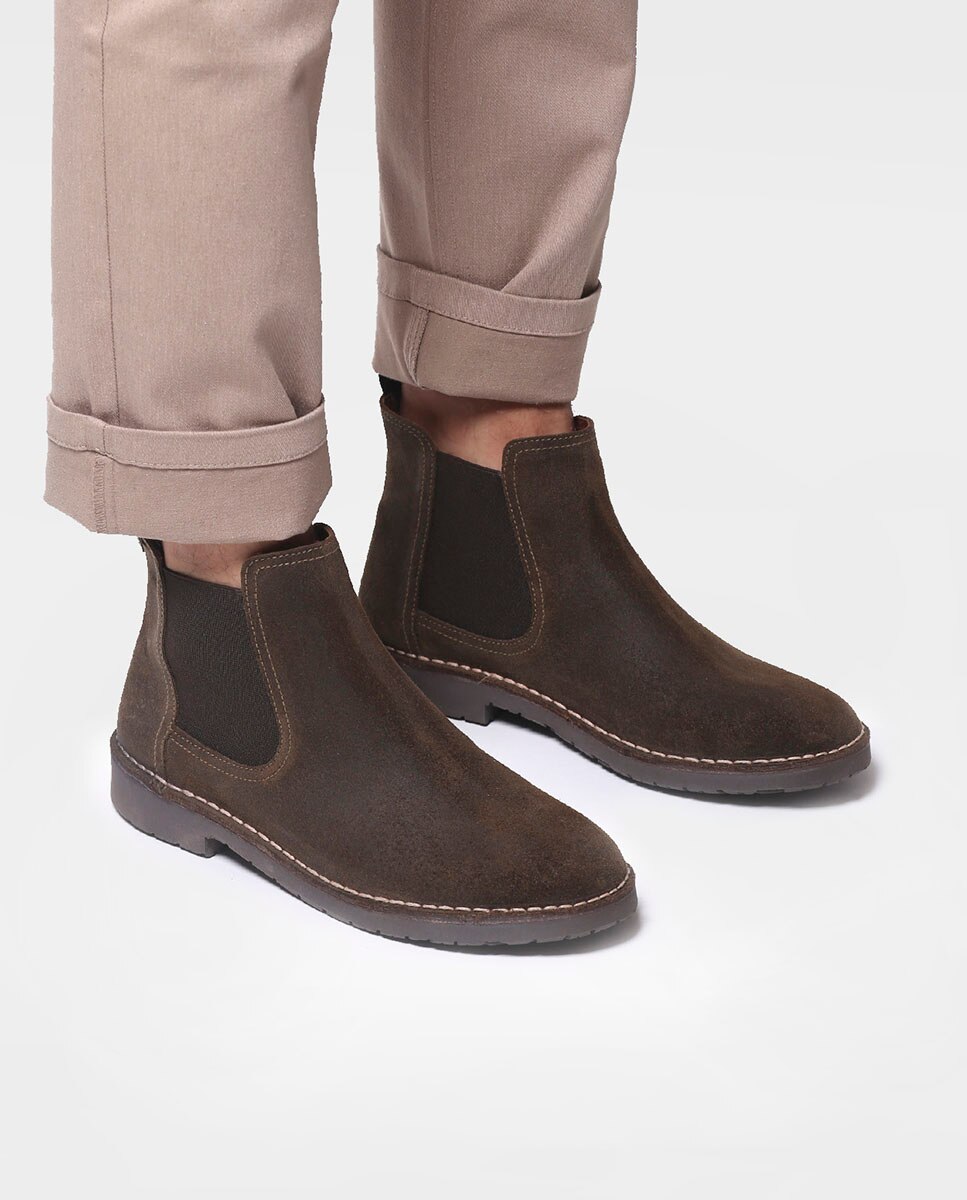 Botins em Pele de Camurça Encerada com Elásticos Caqui-4