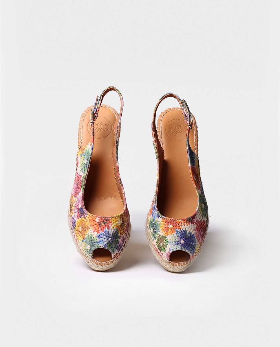 Alpercatas de Cunha em Tecido Estampado com Fivela Multicolor-3