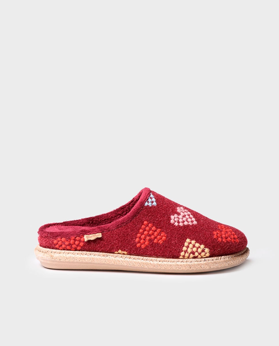 Pantufas Fechadas de Feltro com Bordados Bordeaux-1