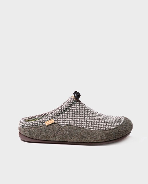 Imagem 0 de Pantufas de Tecido aos Quadrados