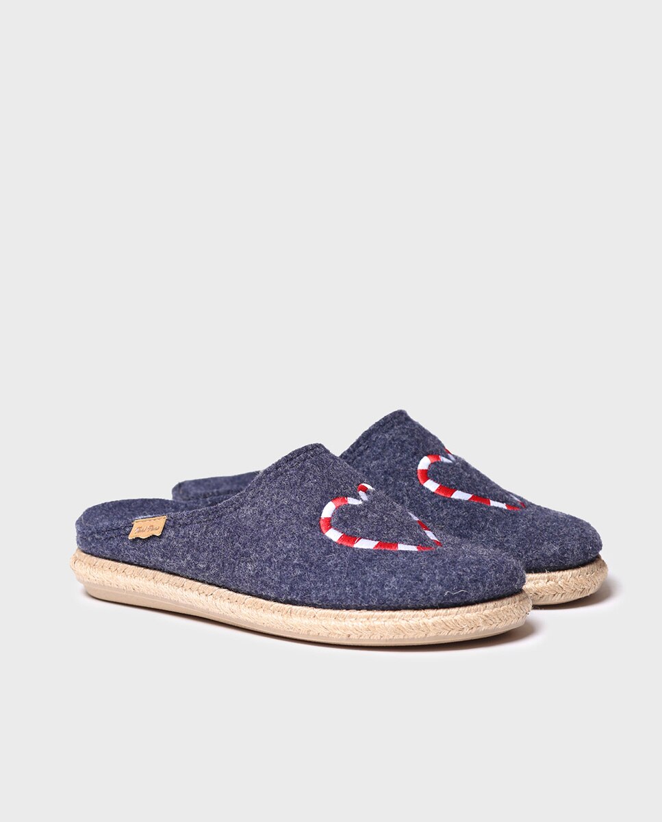 Pantufas Fechadas de Feltro com Bordados Azul-2