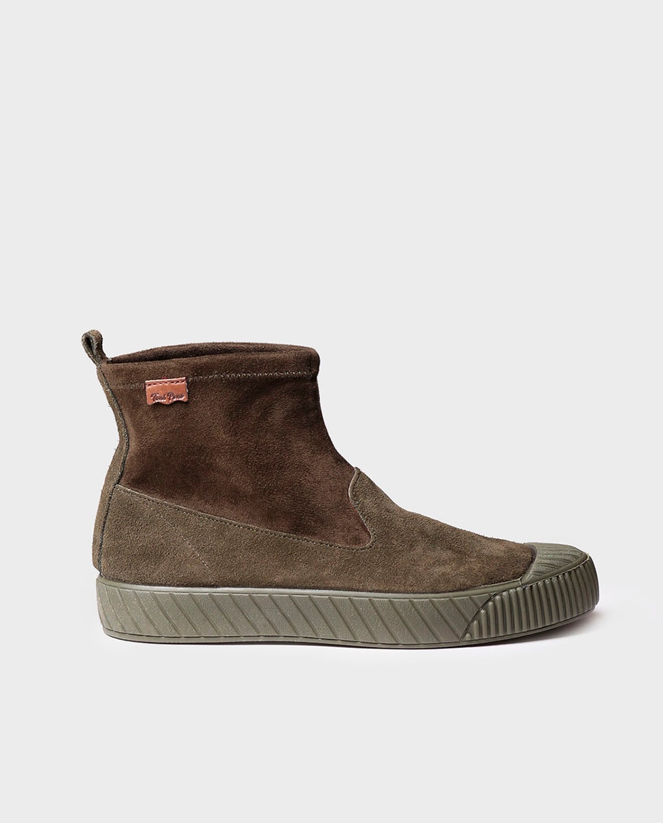 Sapatilhas de Camurça com Atacadores Caqui-1