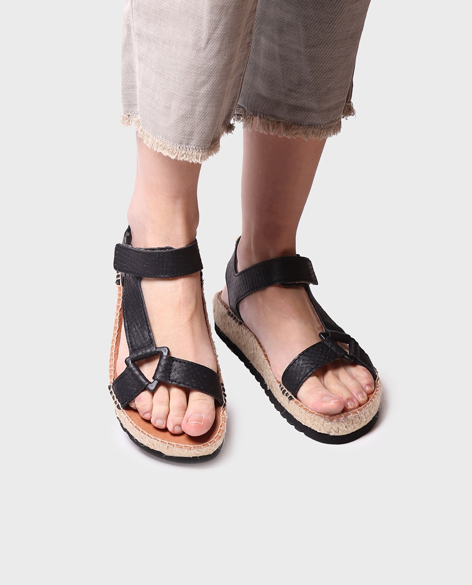 Alpercatas Rasas de Tecido com Velcro Preto-4