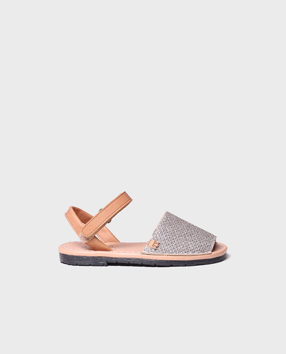 Imagem 0 de Menorquinas Infantil em Tecido Brilhante com Velcro