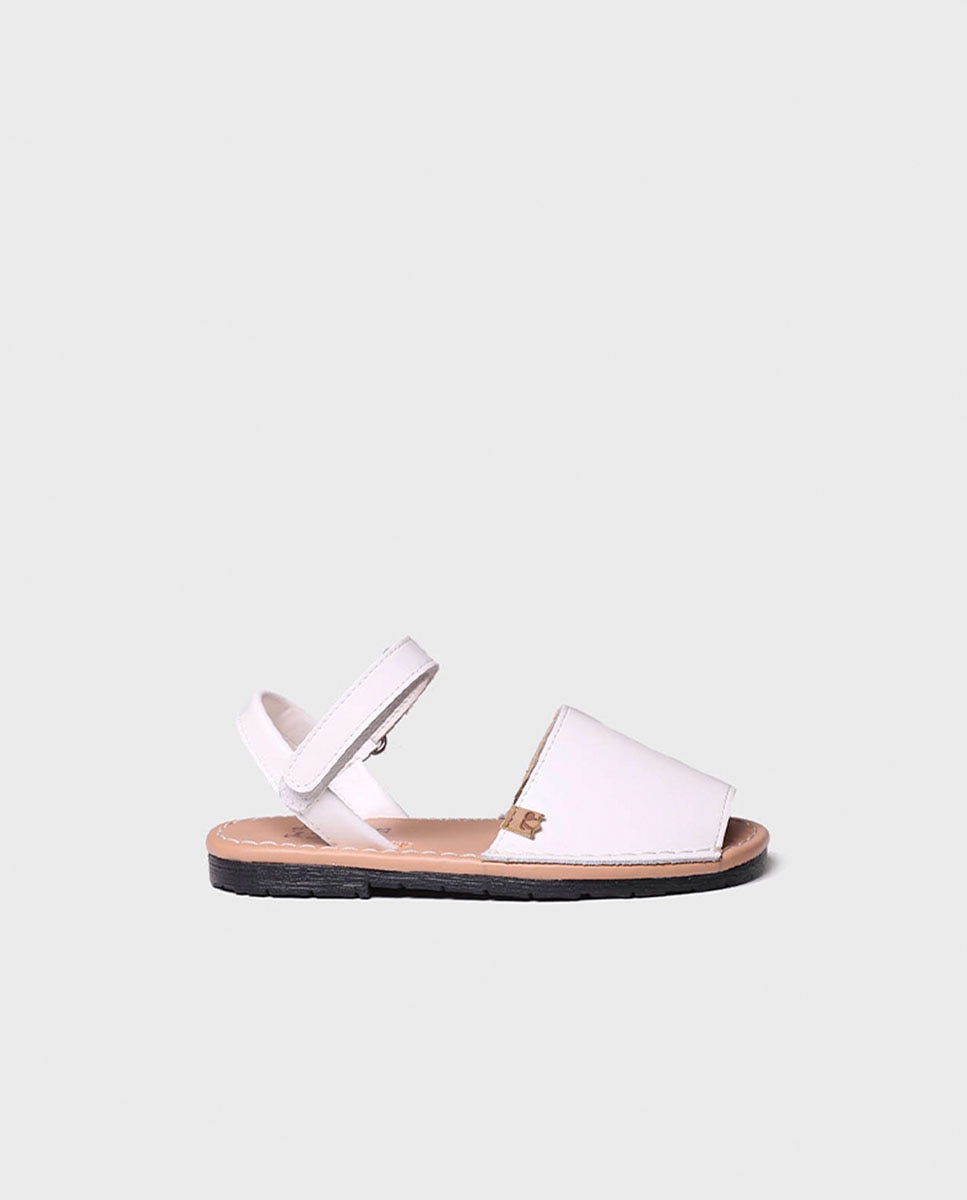Imagem 0 de Menorquinas Infantil de Pele Brilhante com Velcro