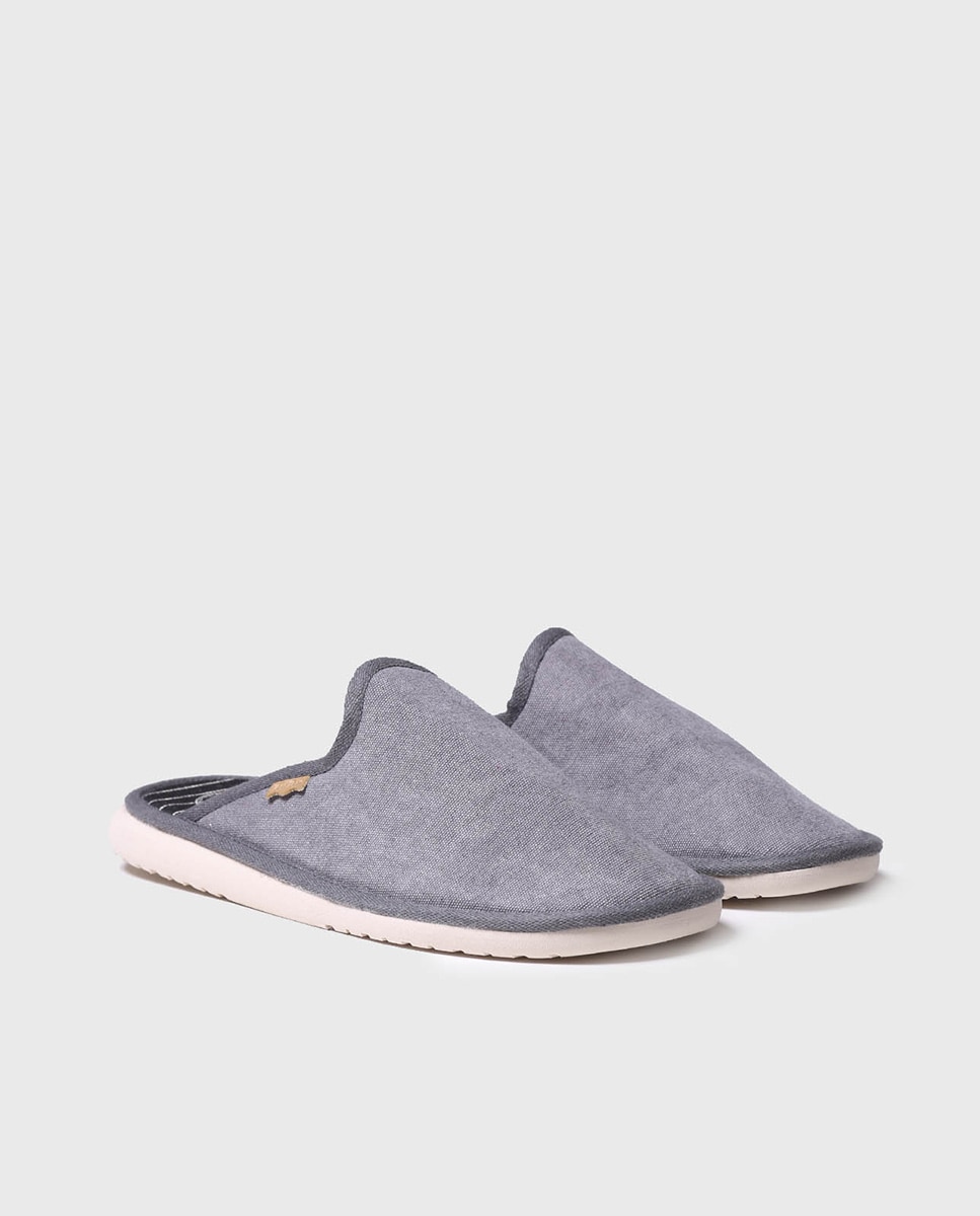 Pantufas de Tecido em Liso Preto-2