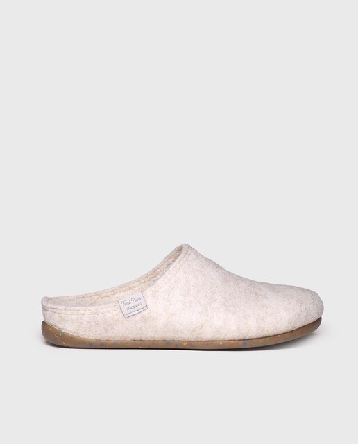 Imagem 0 de Pantufas Fechadas de Feltro Reciclado
