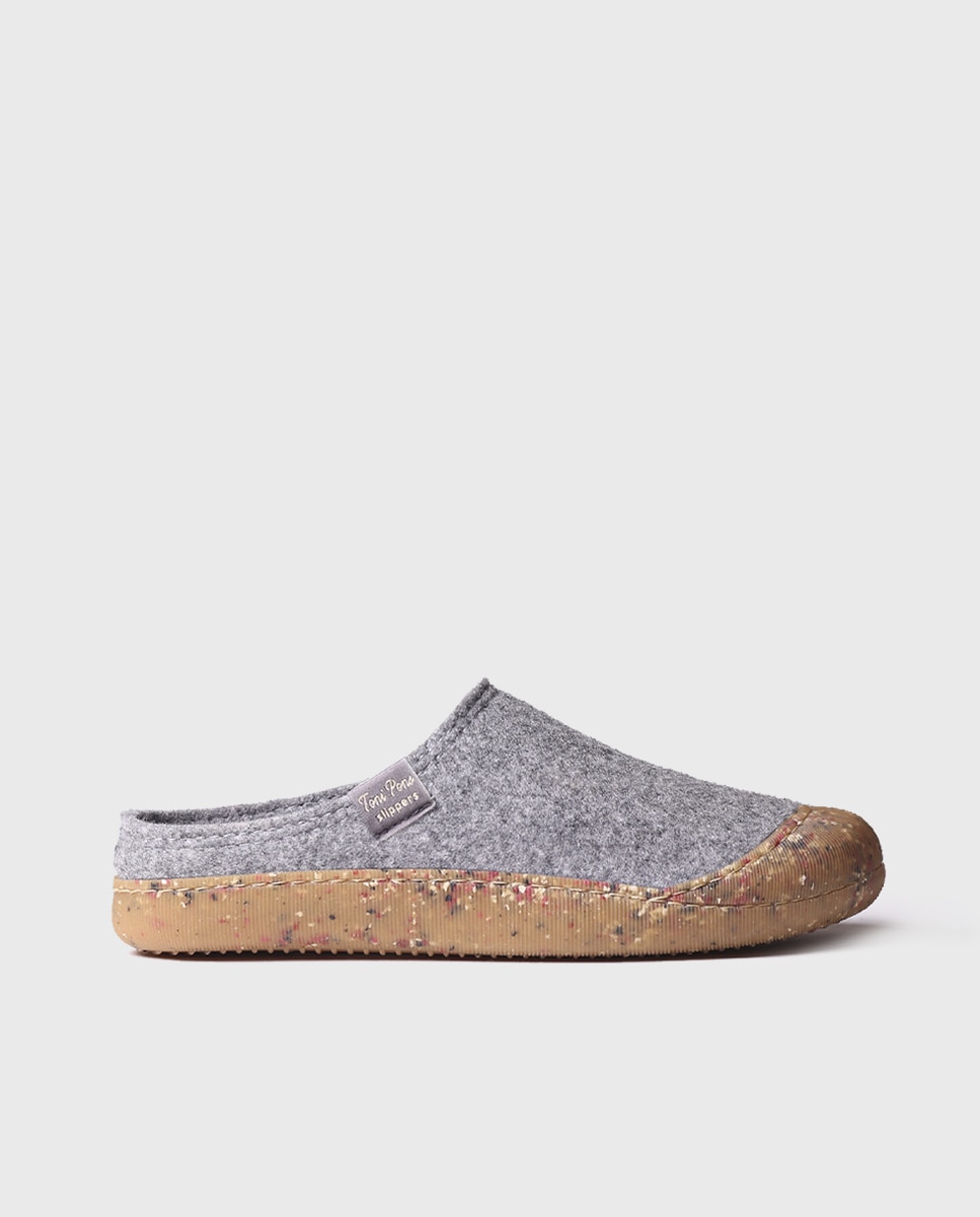 Imagem 0 de Pantufas de Feltro Reciclado em Liso