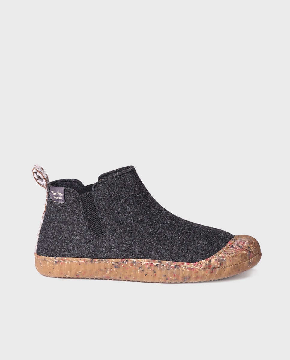 Imagem 0 de Pantufas de Feltro Reciclado em Liso