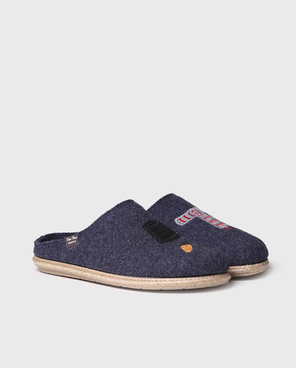 Pantufas de Feltro com Bordado Azul-2