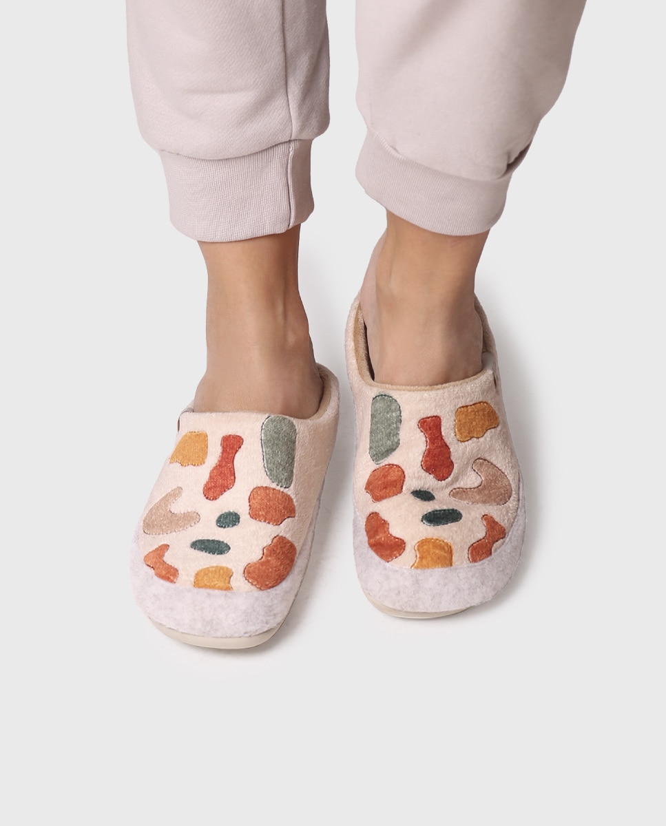 Pantufas Fechadas de Tecido com Motivos Multicolor Bege-4