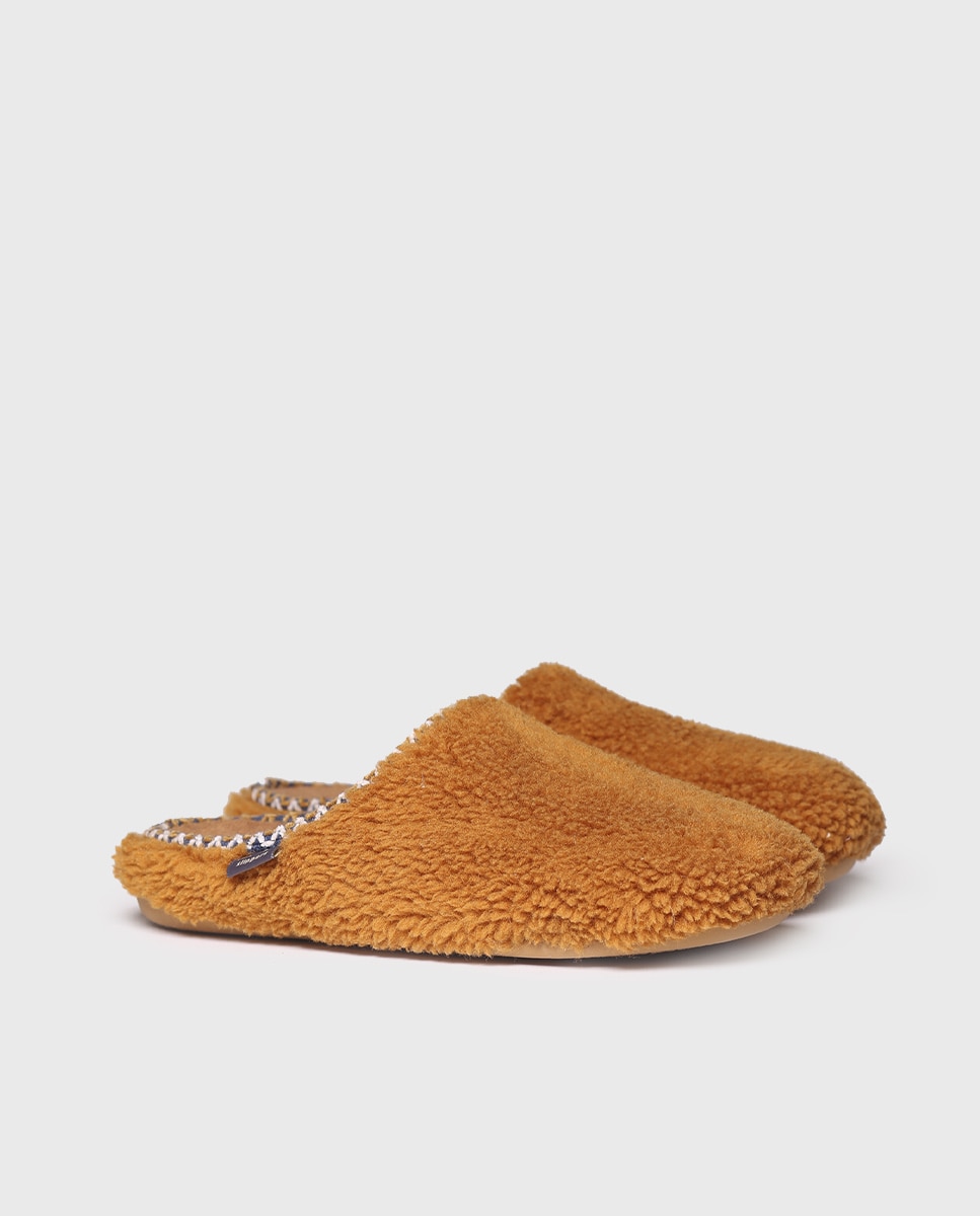 Pantufas Fechadas de Tecido Efeito Pelo de Ovelha Amarelo-2