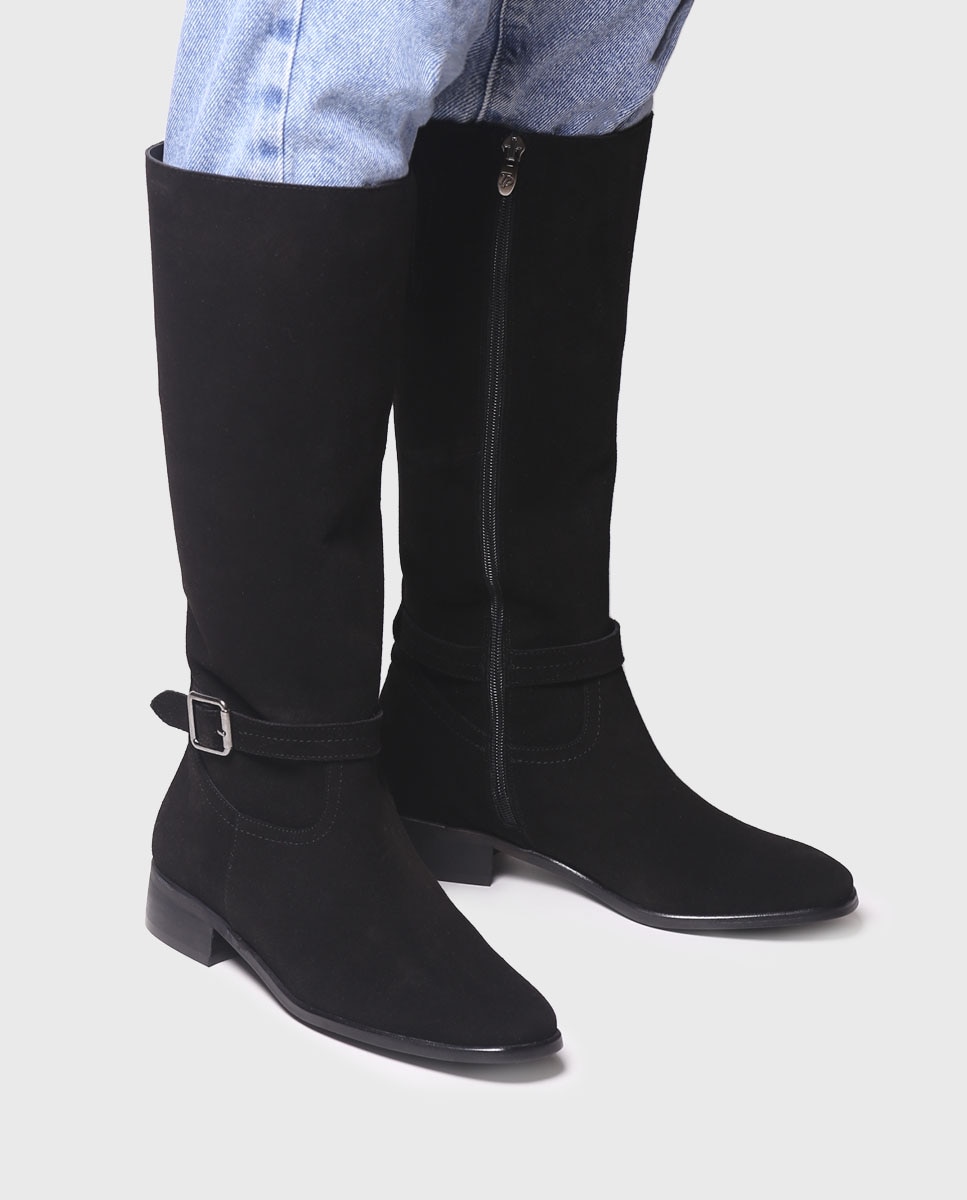 Botas de Camurça com Fecho Zip Preto-4