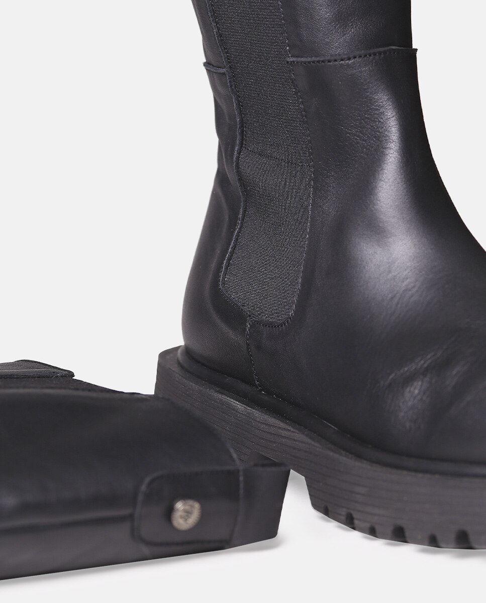 Botas de Pele com Elásticos Preto-3