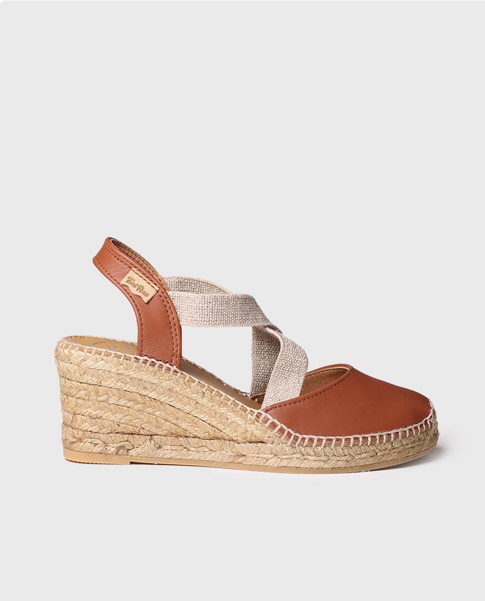 Alpercatas de Cunha em Pele com Elásticos Castanho-1