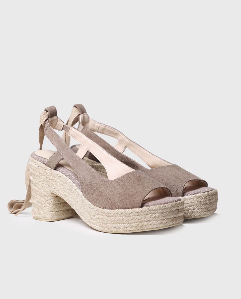 Alpercatas de Salto em Camurça com Tiras Castanho-2