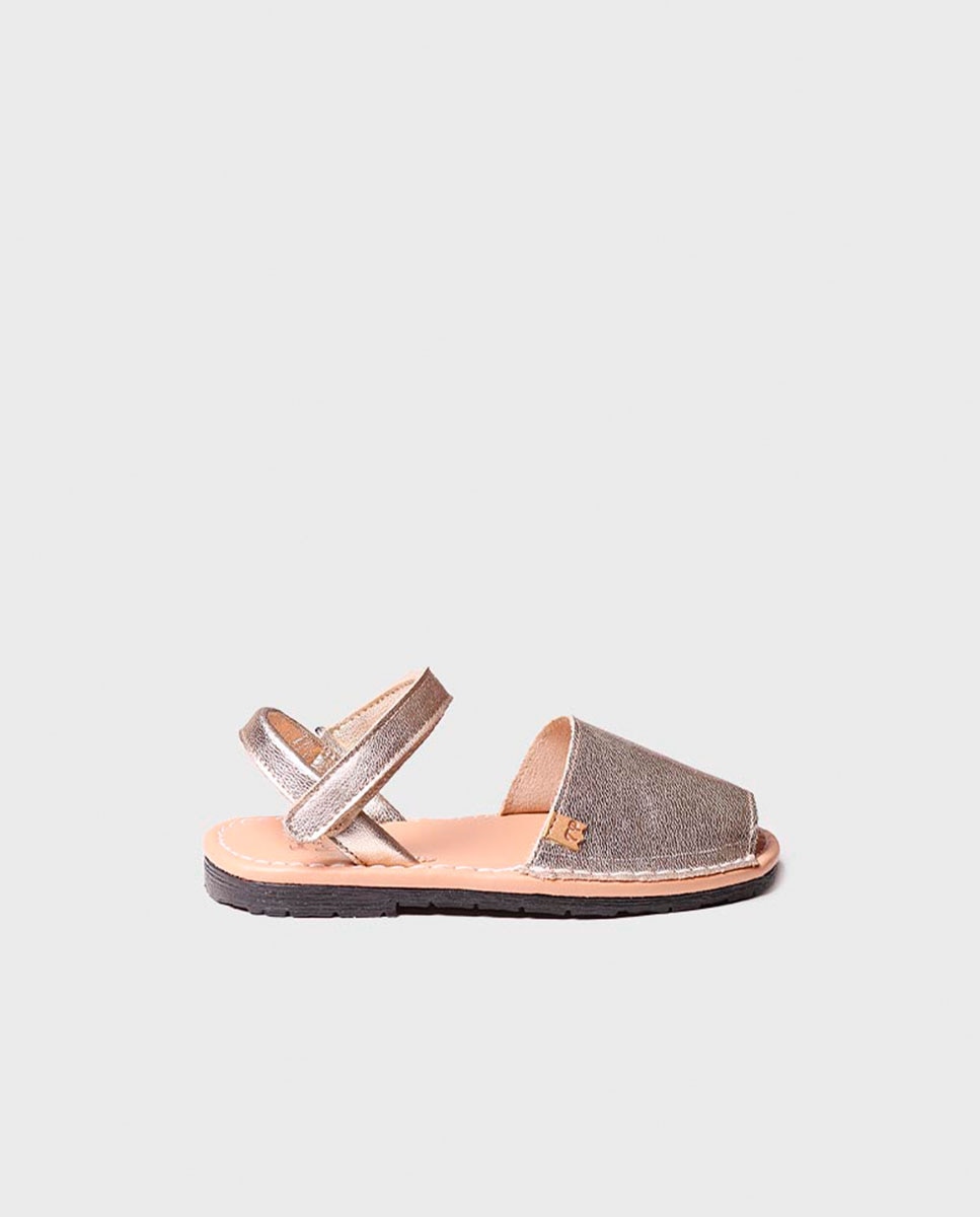 Imagem 0 de Menorquinas Infantil de Pele em Dourado com Velcro