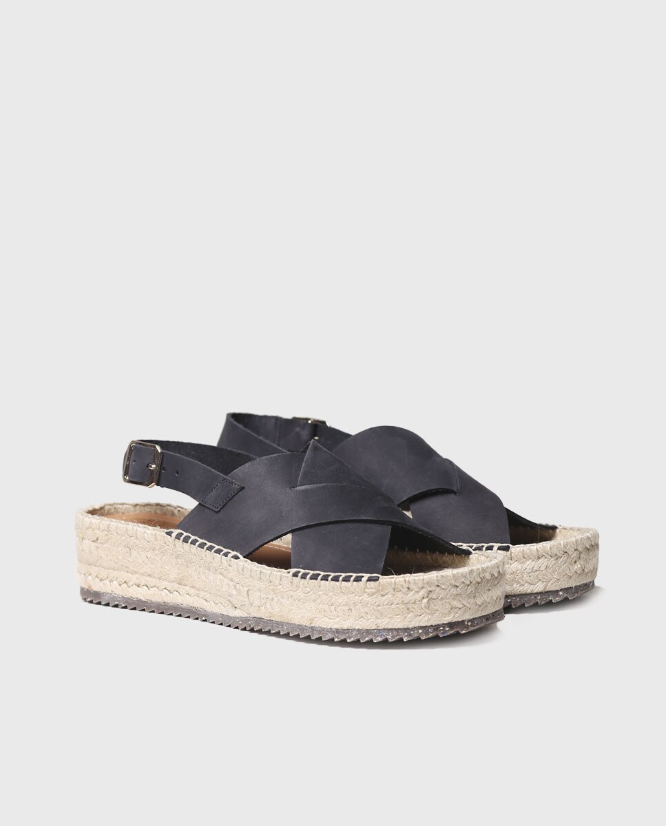 Sandálias de Plataforma em Pele com Fivela Preto-2