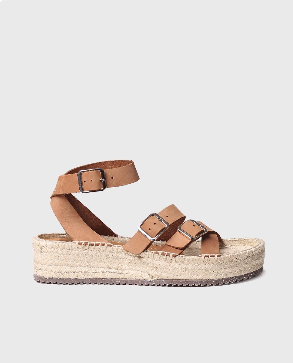 Sandálias de Plataforma em Pele com Fivela Castanho-1