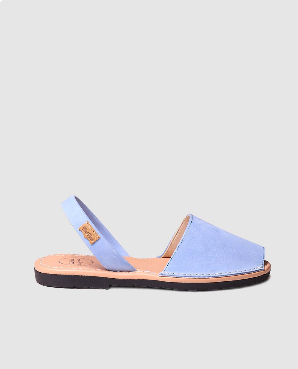 Imagem 0 de Menorquinas de Pele em Liso