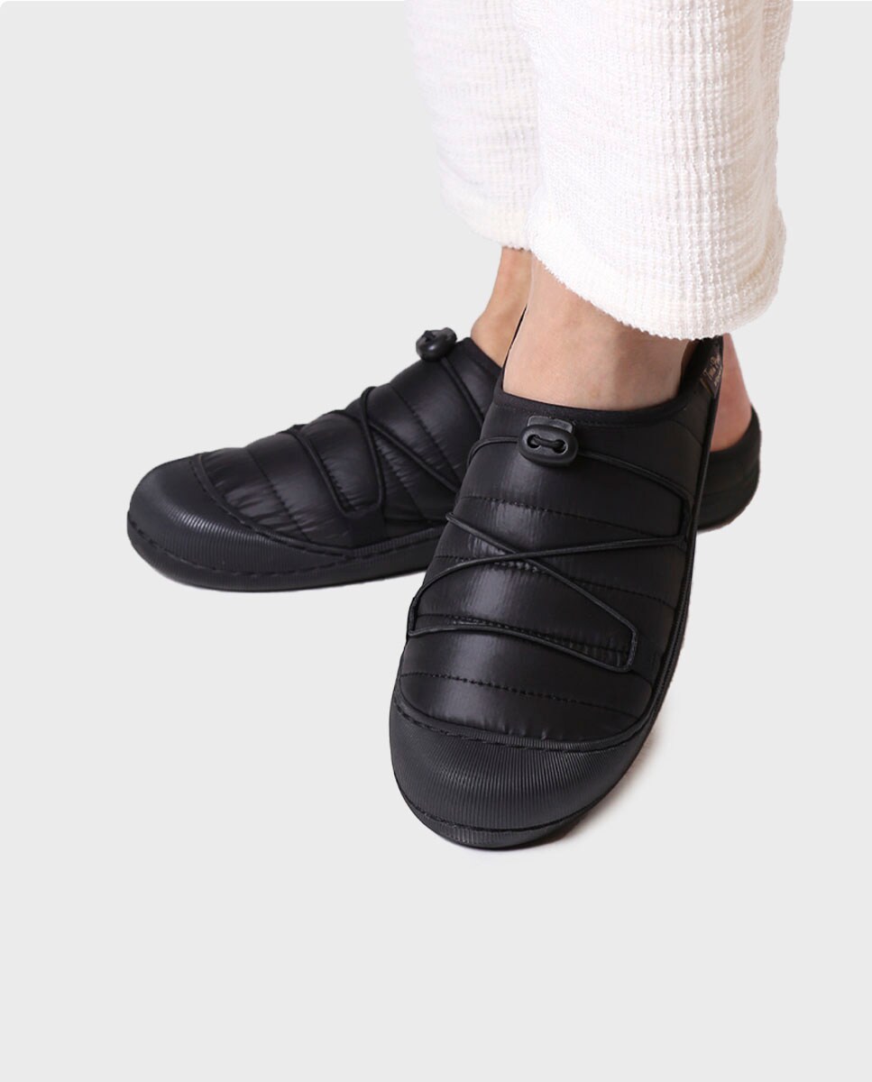 Pantufas de Tecido Acolchoado Preto-4