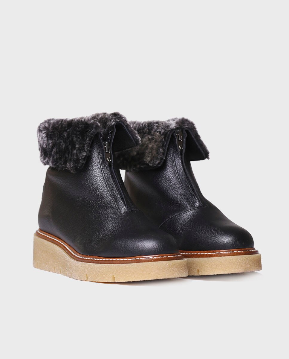 Botins de Pele com Fecho Zip Frontal Preto-2