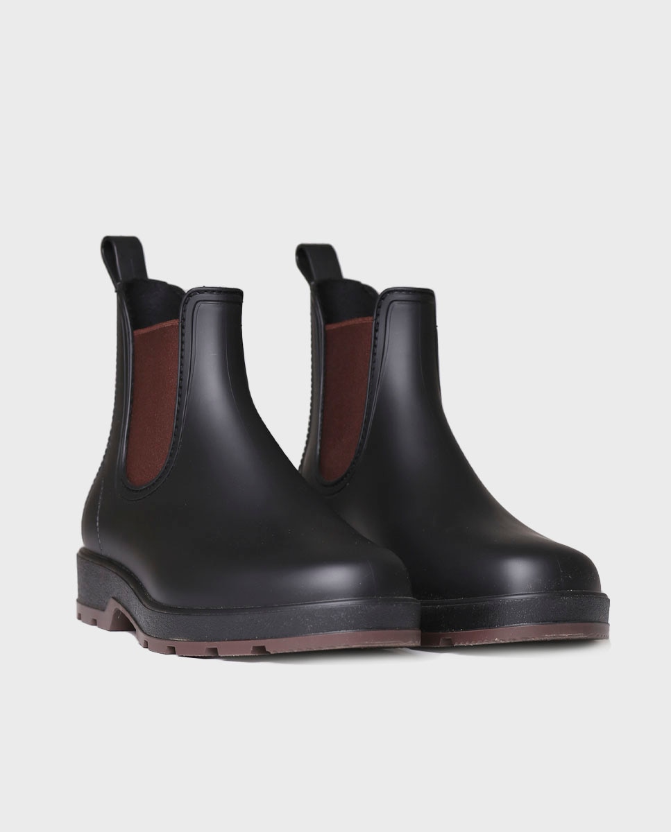 Botins de Água com Elástico Preto mate-2