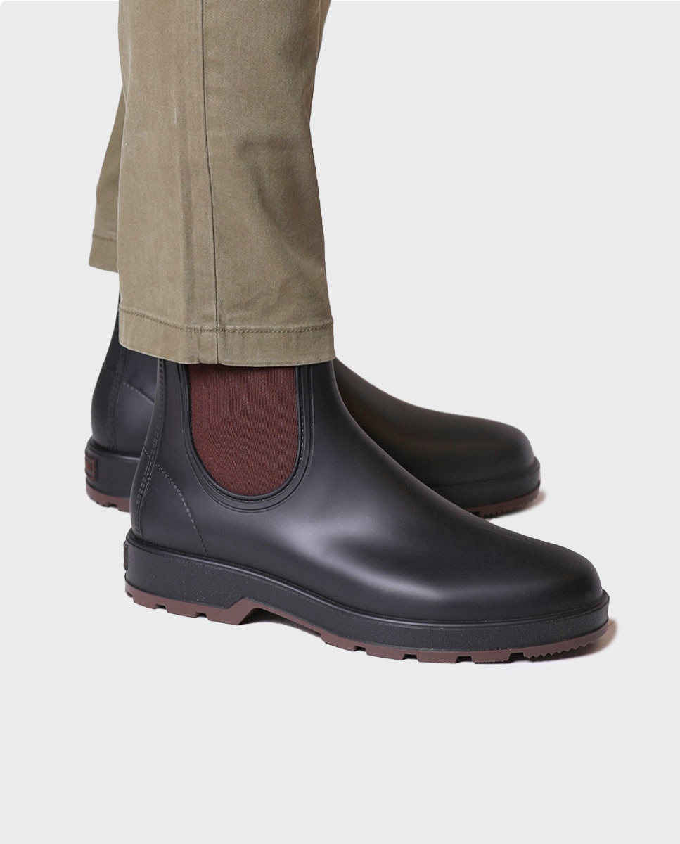 Botins de Água com Elástico Preto mate-4