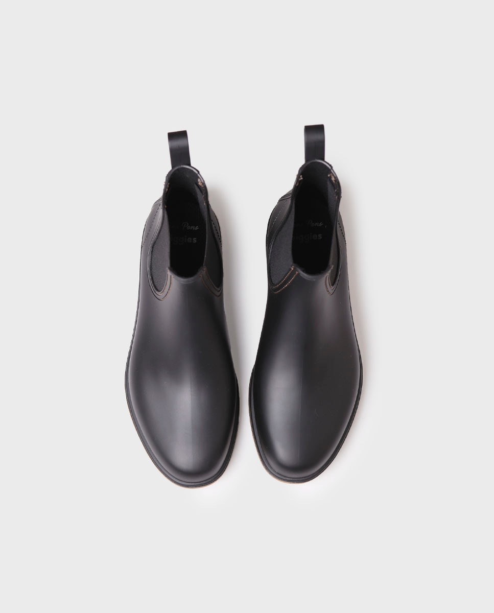 Botins de Água com Elástico Preto-3