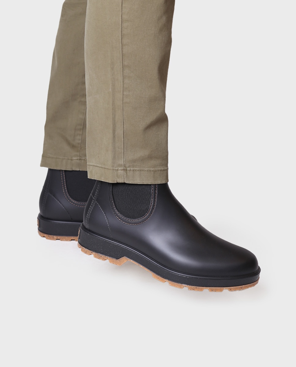 Botins de Água com Elástico Preto-4