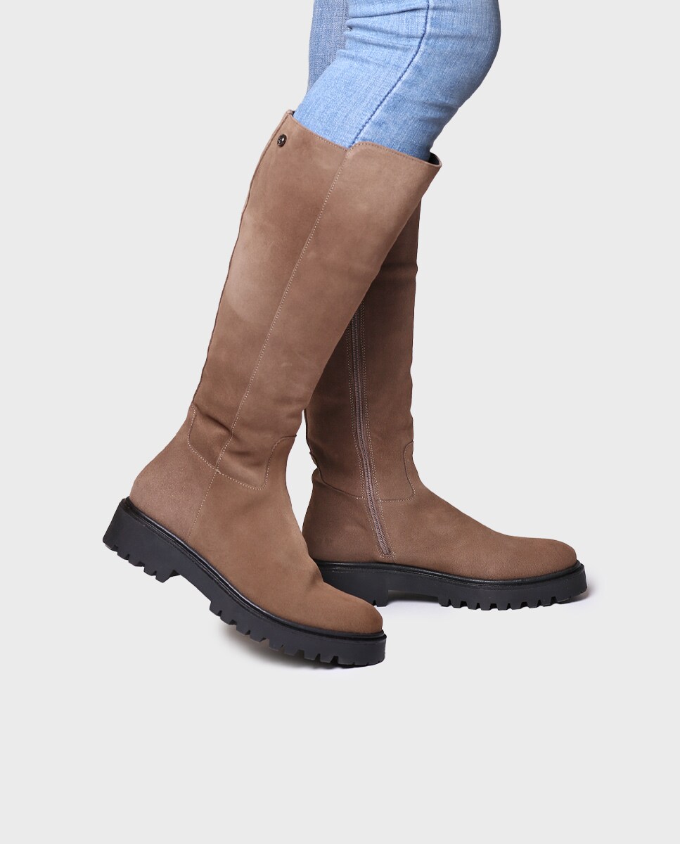 Botas de Camurça com Fecho Zip Taupe-4