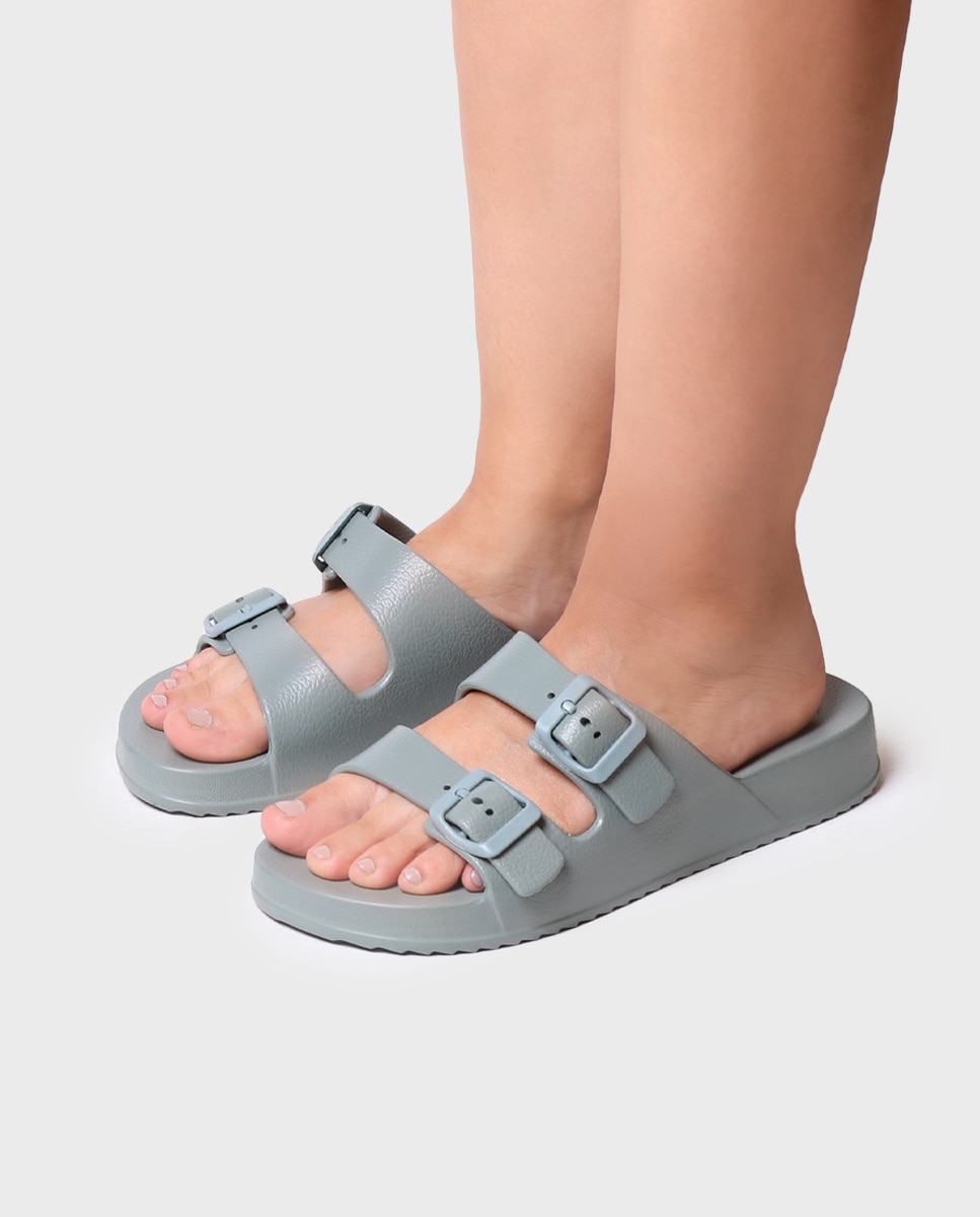 Chinelos de Borracha com Fivelas Verde-4