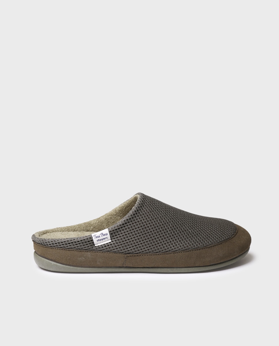 Imagem 0 de Pantufas de Tecido Tipo Socas