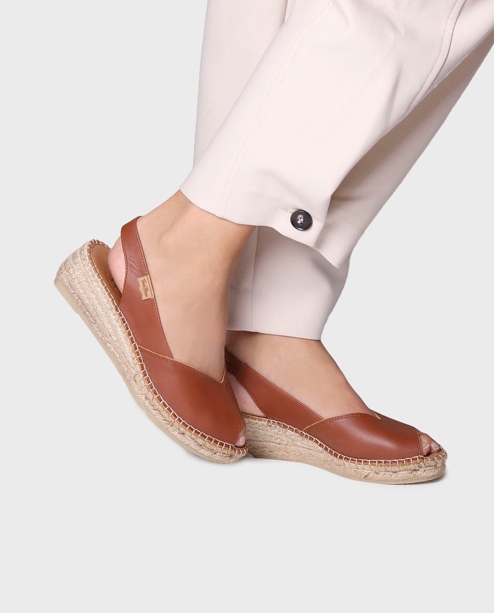 Alpercatas de Cunha em Pele com Elástico Castanho-4