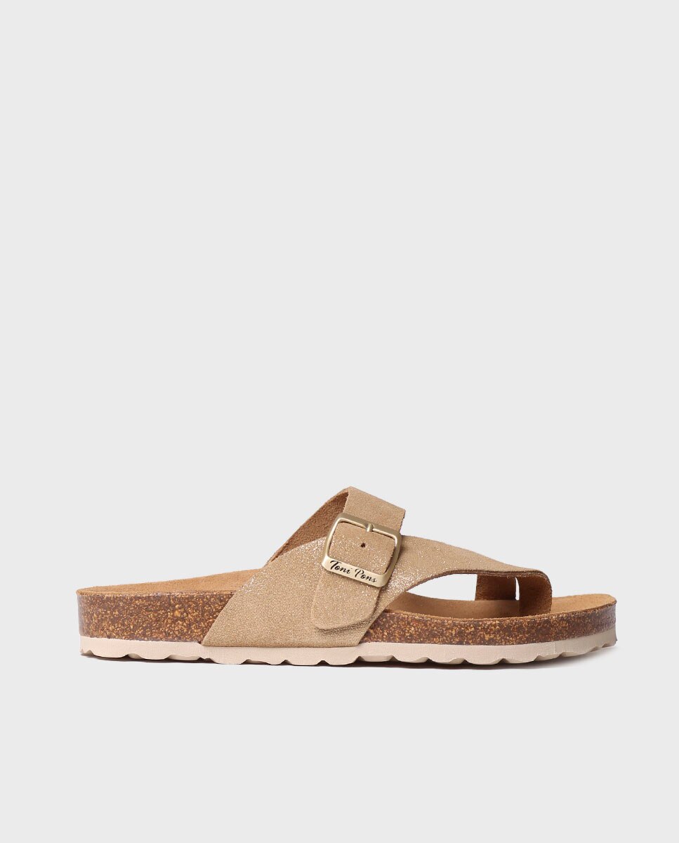 Sandálias Rasas de Camurça com Fivela Ouro-1