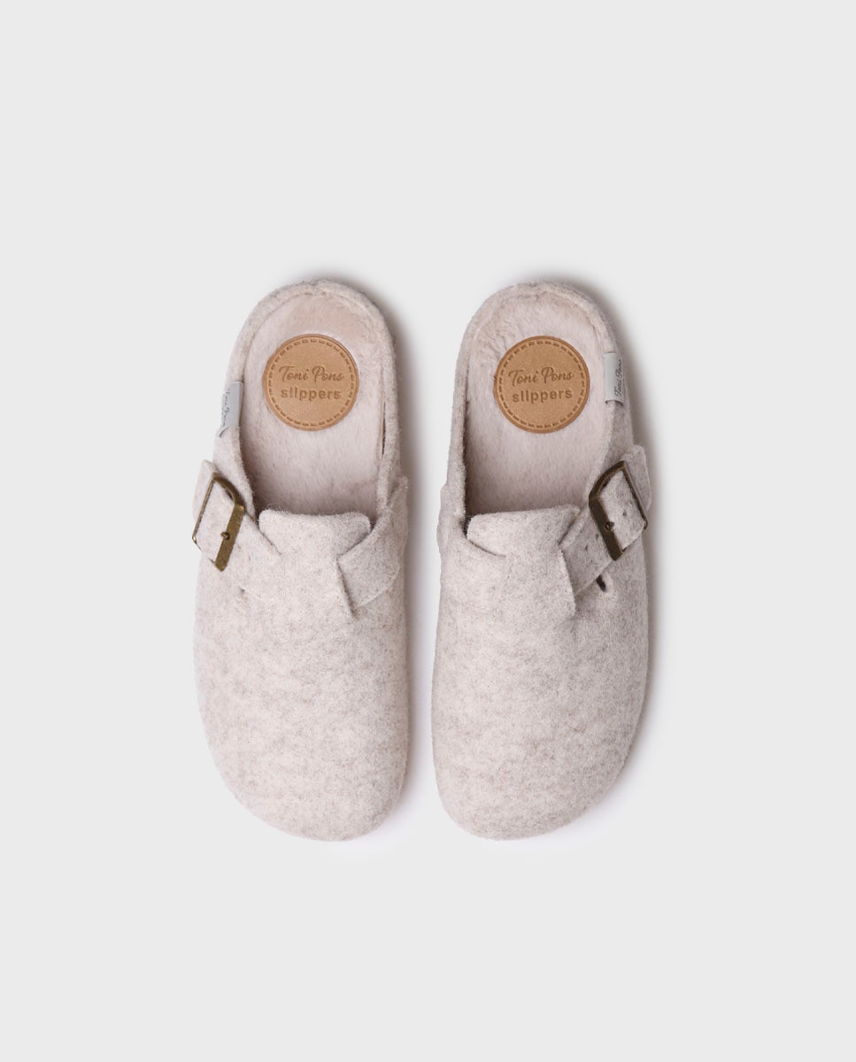Pantufas Fechadas de Feltro Cru-3