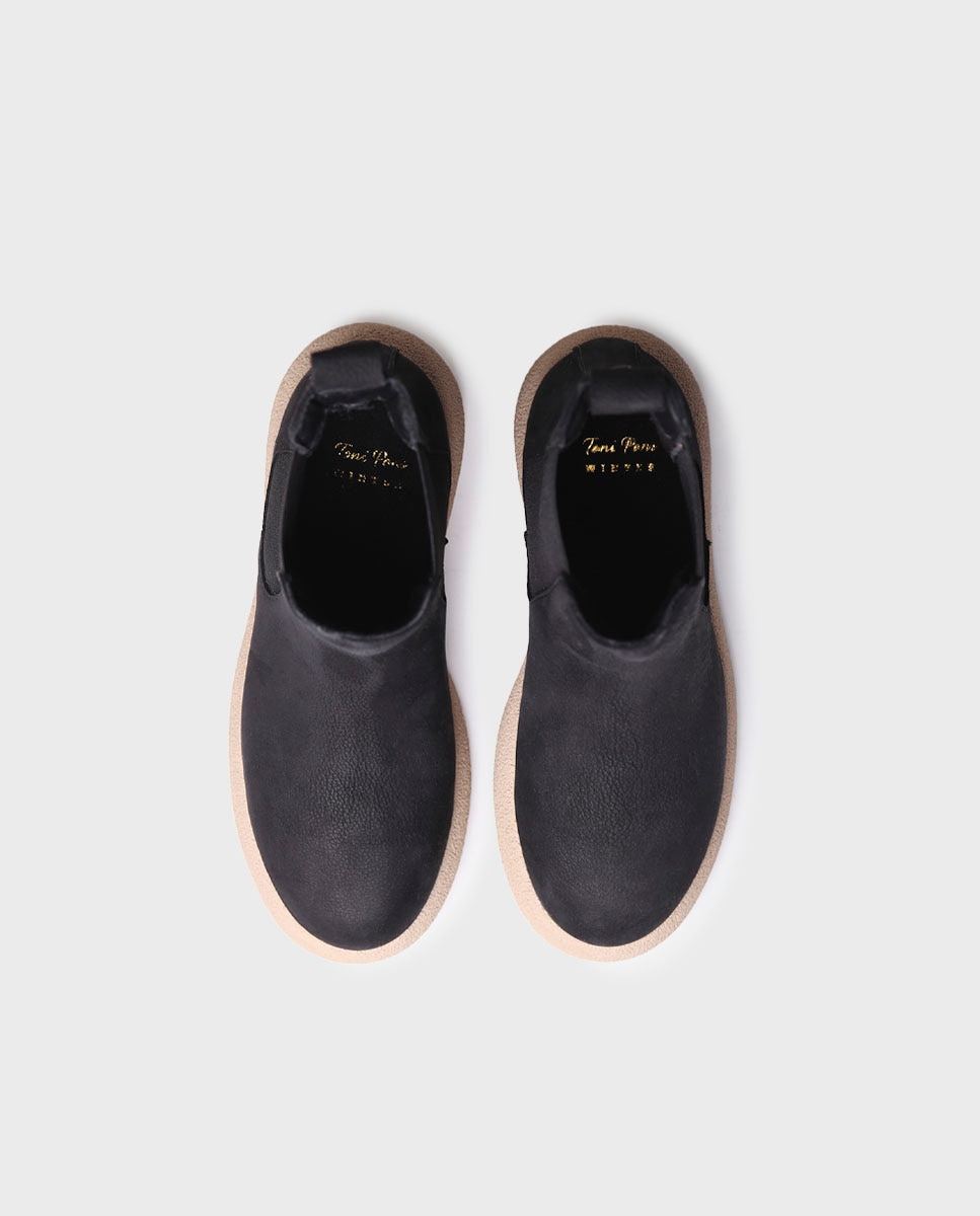 Botins de Pele com Elásticos Preto-3