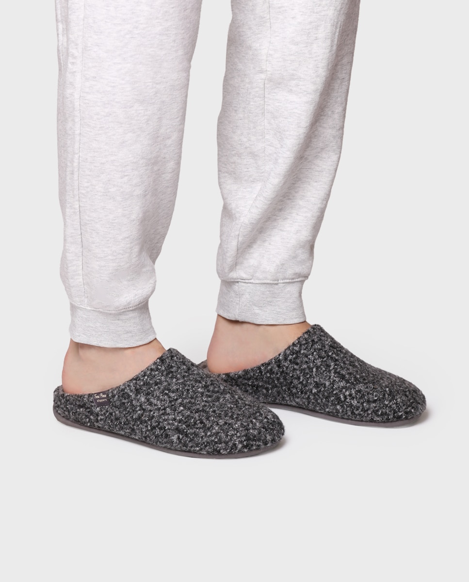 Pantufas Tipo Socas Preto-4