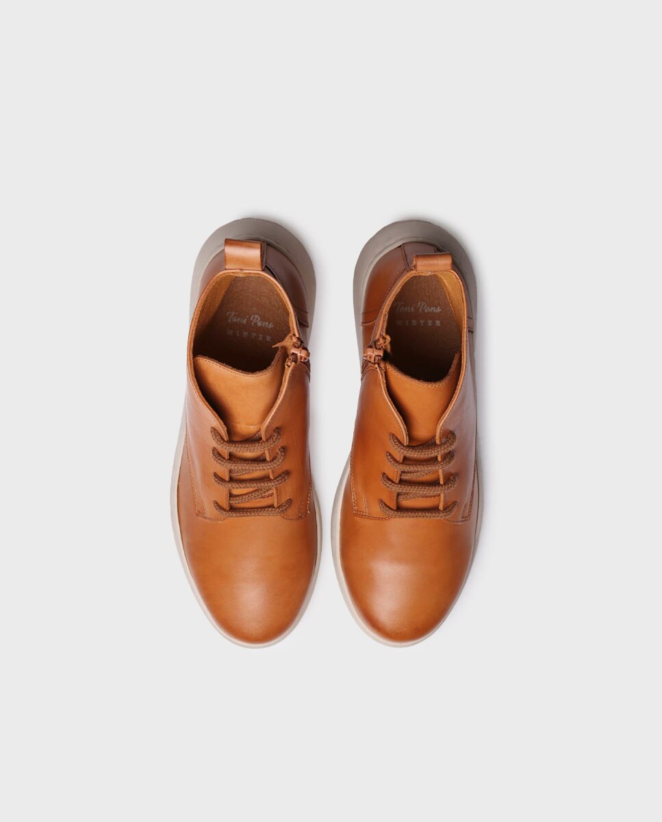 Botins de Pele com Atacadores Castanho-3