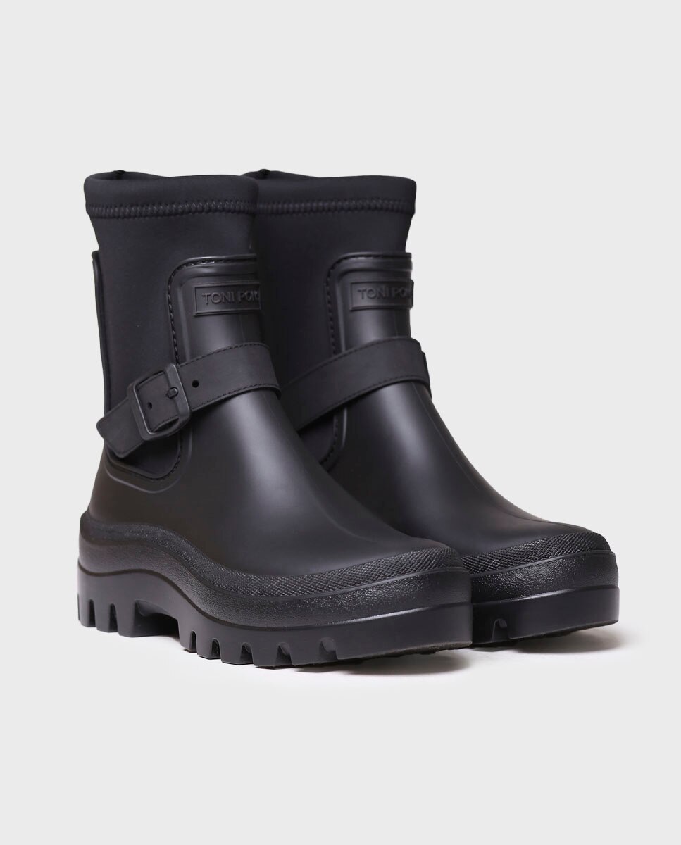Botins de Água com Plataforma Preto-2