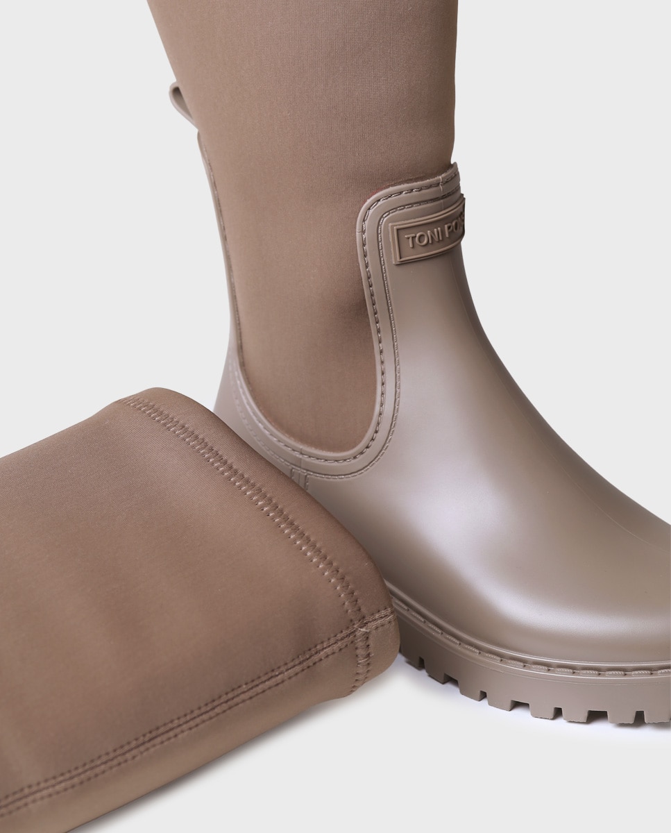 Botins de Água de Cano Alto Taupe-3