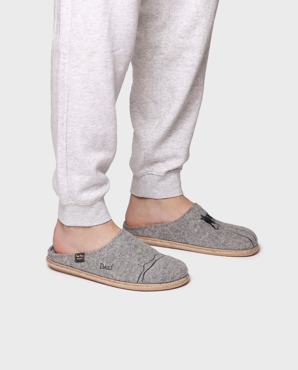 Pantufas de Feltro Cinzento-4