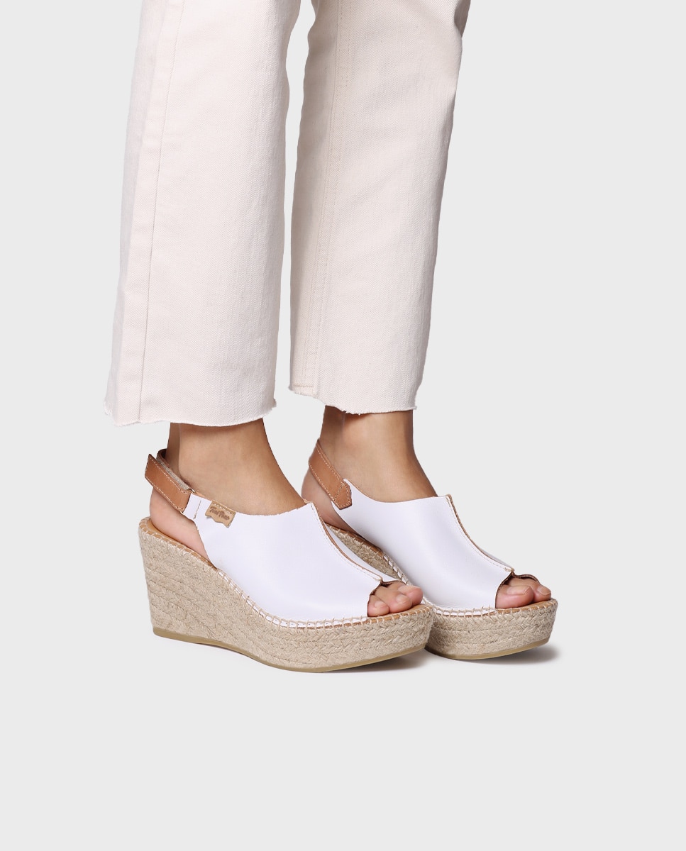 Alpercatas de Plataforma em Pele Branco-4